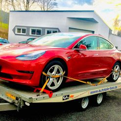 Abschleppservice/ Pannenhilfe/ Fahrzeugtransport mit Autoteile Feist aus Thum OT Herold im Erzgebirge