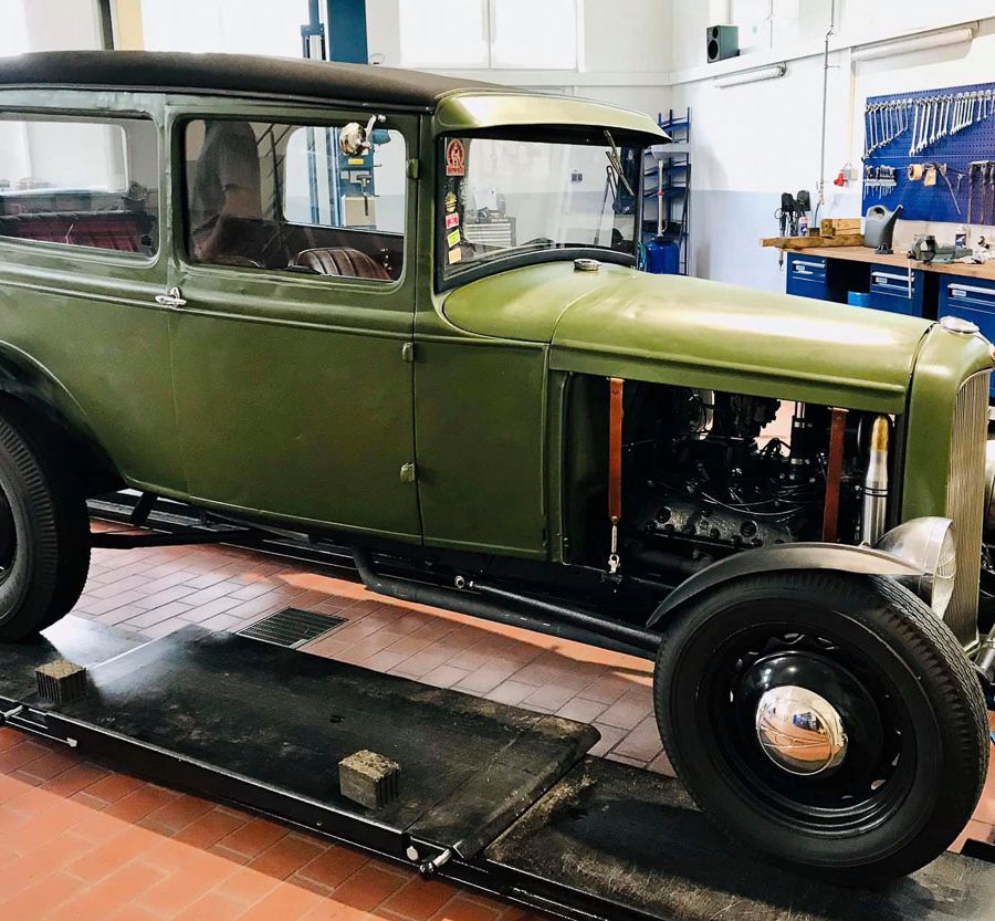 Raritäten - besondere Fahrzeuge in der Werkstatt bei Autoteile Feist aus Thum OT Herold im Erzgebirge