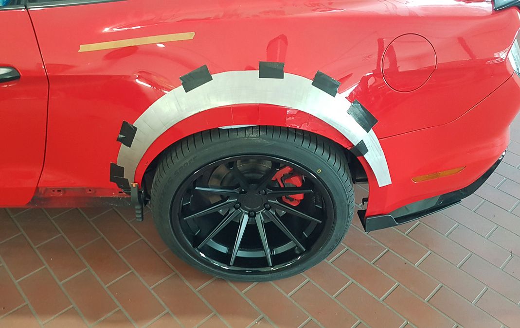 Raritäten - Umbauarbeiten am Mustang - bei Autoteile Feist aus Thum OT Herold im Erzgebirge