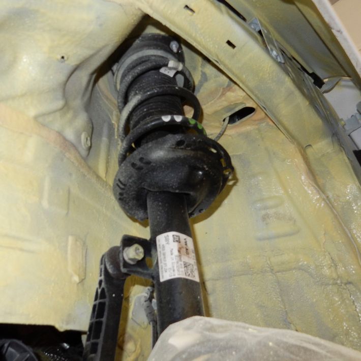 Unterbodenschutz Mike Sanders bei Autoteile Feist aus Thum OT Herold im Erzgebirge
