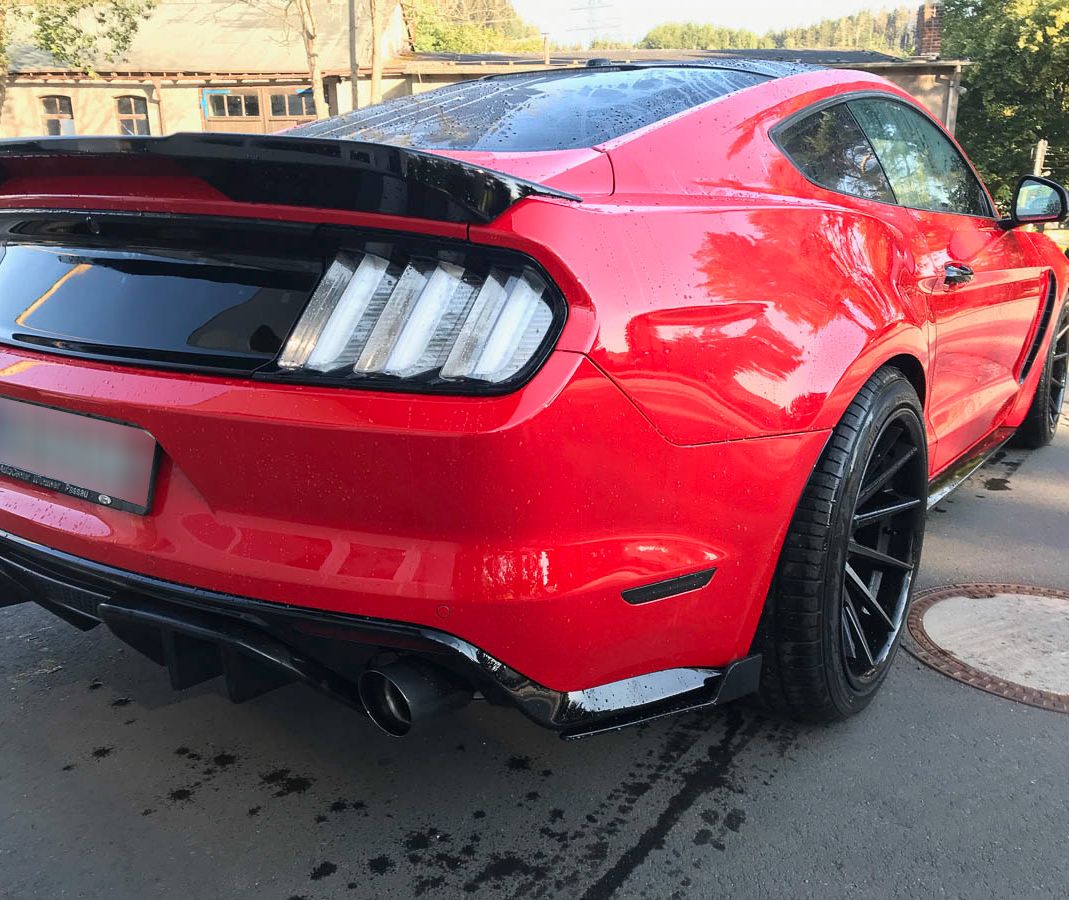Raritäten - Umbauarbeiten am Mustang - bei Autoteile Feist aus Thum OT Herold im Erzgebirge