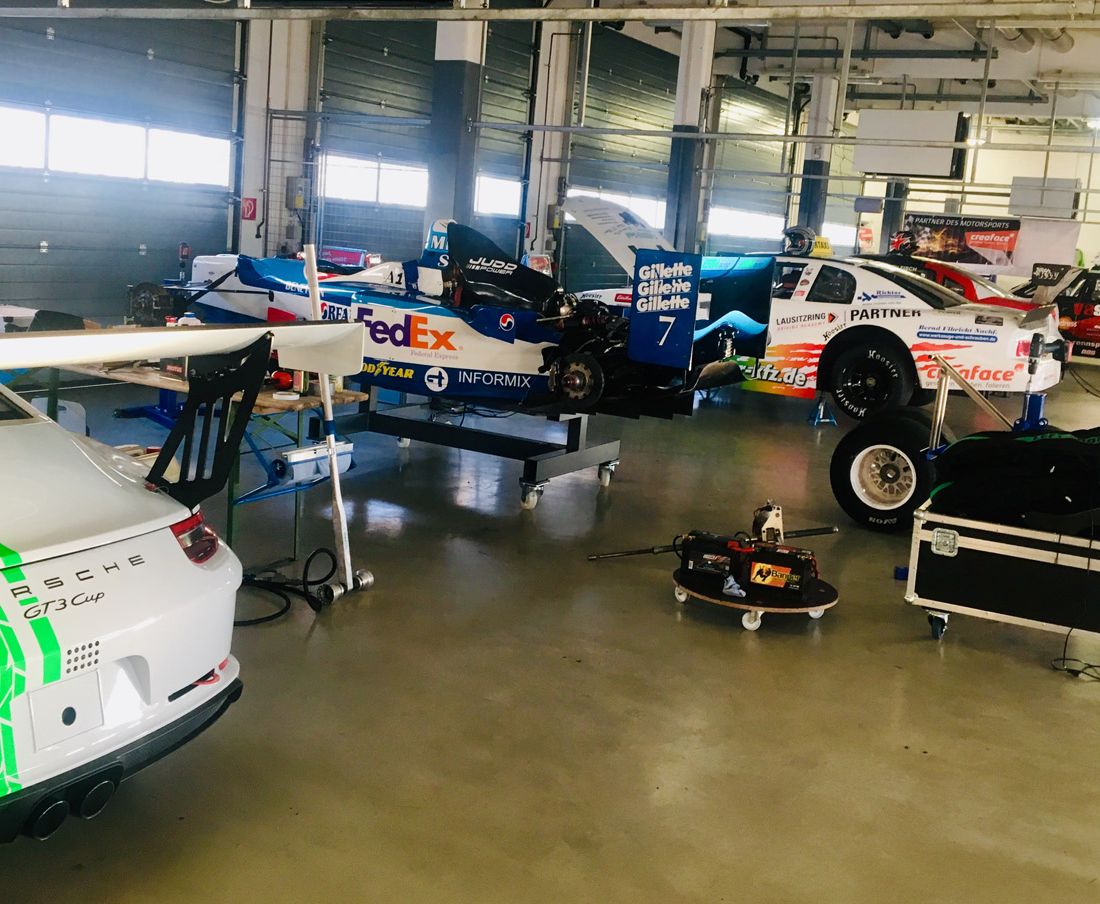 Autoteile Feist - Nascar hilft