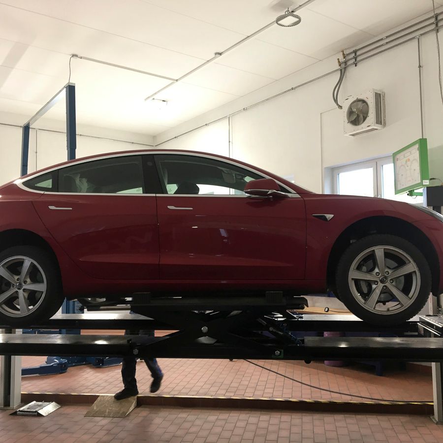 Raritäten - besondere Fahrzeuge in der Werkstatt bei Autoteile Feist aus Thum OT Herold im Erzgebirge