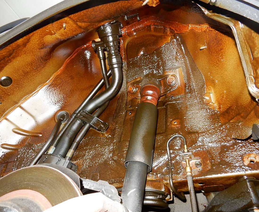 Unterbodenschutz Mike Sanders bei Autoteile Feist aus Thum OT Herold im Erzgebirge