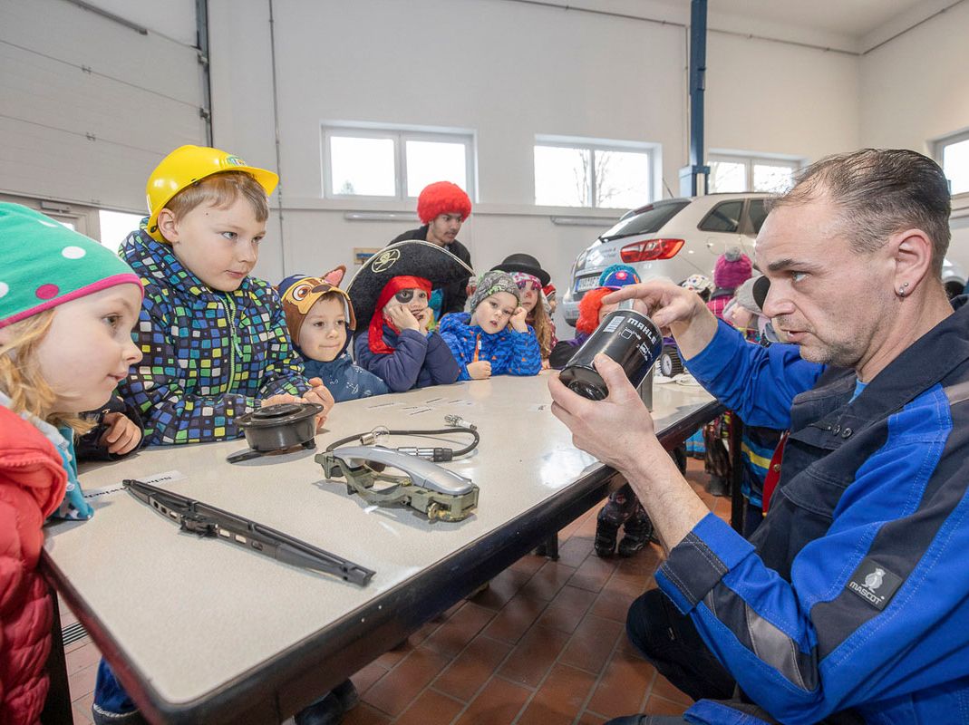 Sponsoring für den Nachwuchs mit Autoteile Feist aus Thum OT Herold im Erzgebirge