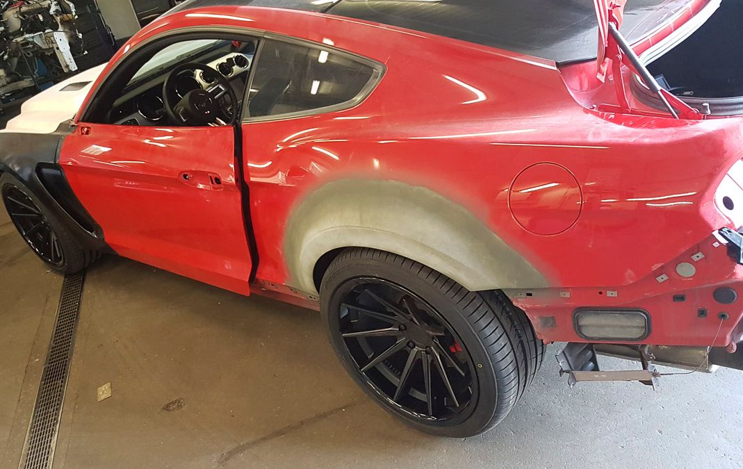 Raritäten - Umbauarbeiten am Mustang - bei Autoteile Feist aus Thum OT Herold im Erzgebirge