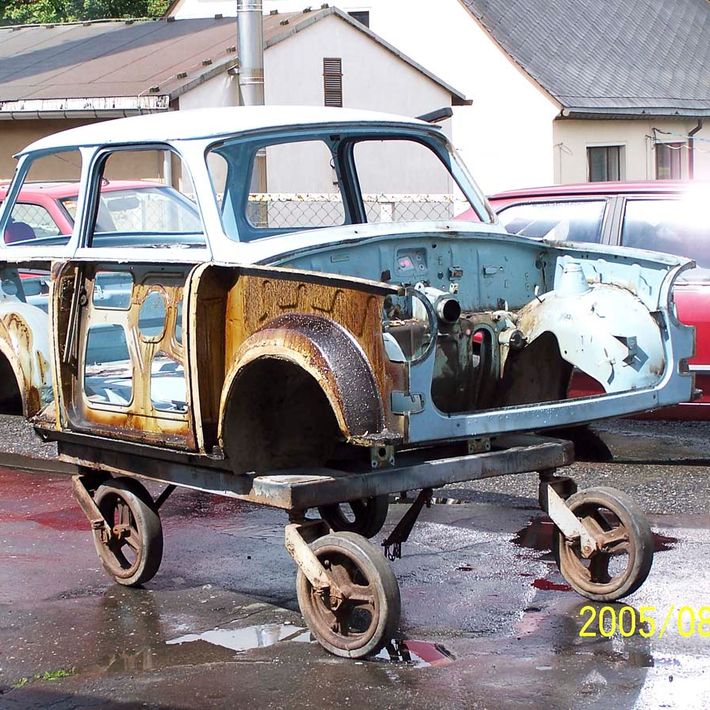 Restaurationen von Autoteile Feist aus Thum OT Herold im Erzgebirge